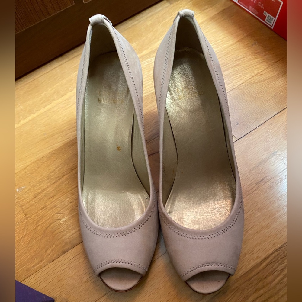 Stuart Weitzman Peep Toe Heel Pump